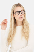 Load image into Gallery viewer, Numero 83 Nero